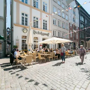  Apartment In Der Hamburger Altstadt Contactless Check In Germany